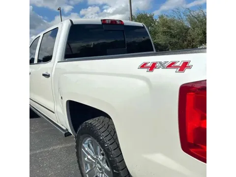 More photos of 2017 Chevrolet Silverado 1500 Crew Cab High Country Pickup 4D 5 3/4 ft at DNX Motors Altavista, VA
