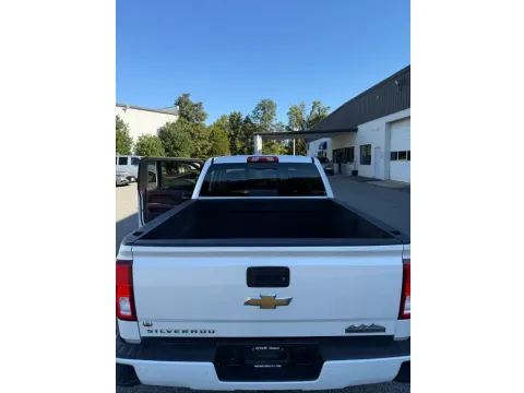 More photos of 2017 Chevrolet Silverado 1500 Crew Cab High Country Pickup 4D 5 3/4 ft at DNX Motors Altavista, VA