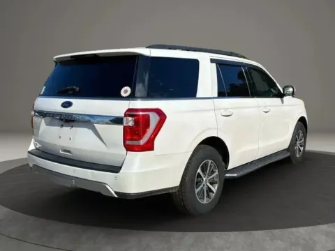 More photos of 2018 Ford Expedition XLT Sport Utility 4D at DNX Motors Altavista, VA