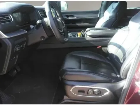 More photos of 2024 Jeep Wagoneer Series II Sport Utility 4D at DNX Motors Altavista, VA