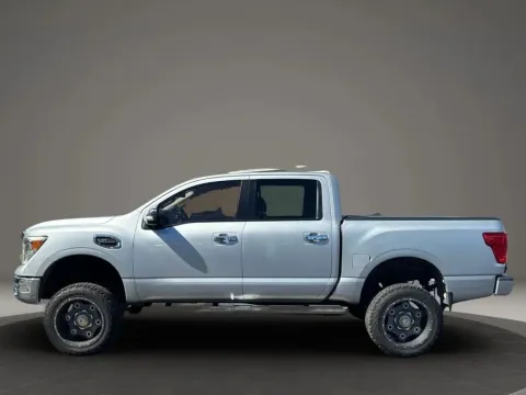 Photos of 2017 Nissan Titan Crew Cab SL Pickup 4D 5 1/2 ft for sale in Altavista, VA at DNX Motors Altavista