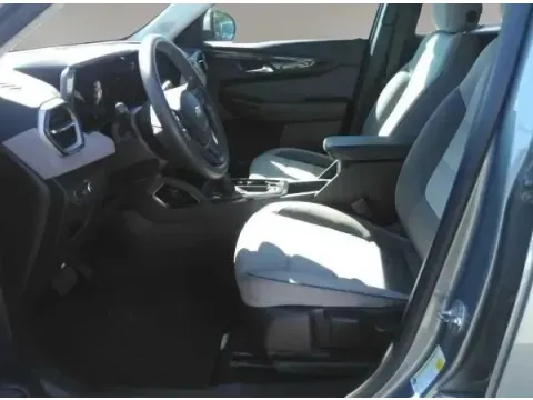 More photos of 2024 Chevrolet Trailblazer LT Sport Utility 4D at DNX Motors Altavista, VA