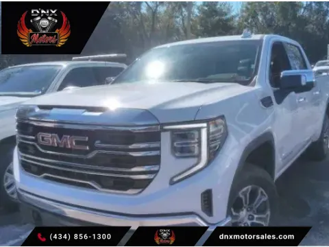 White 2025 GMC Sierra 1500 Crew Cab SLT Pickup 4D 5 3/4 ft for sale in Altavista, VA