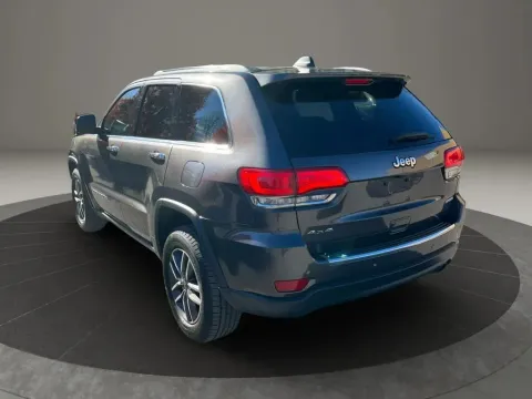 Another view of 2019 Jeep Grand Cherokee Limited Sport Utility 4D for sale in Altavista, VA at DNX Motors Altavista
