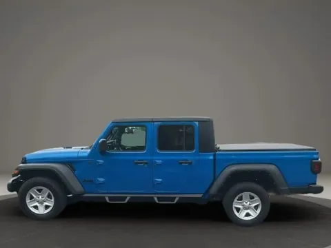Photos of 2023 Jeep Gladiator Sport S Pickup 4D 5 ft for sale in Forest, VA at DNX Motors Forest