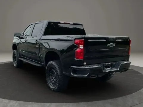 More photos of 2024 Chevrolet Silverado 1500 Crew Cab Custom Trail Boss Pickup 4D 5 3/4 ft at DNX Motors Forest, VA