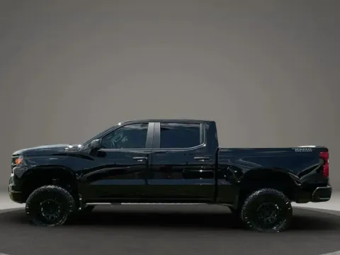 More photos of 2024 Chevrolet Silverado 1500 Crew Cab Custom Trail Boss Pickup 4D 5 3/4 ft at DNX Motors Forest, VA