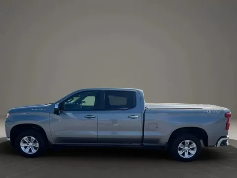 More photos of 2020 Chevrolet Silverado 1500 Crew Cab LT Pickup 4D 6 1/2 ft at DNX Motors Forest, VA