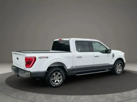More photos of 2021 Ford F-150 SuperCrew Cab XLT Pickup 4D 5 1/2 ft at DNX Motors Forest, VA