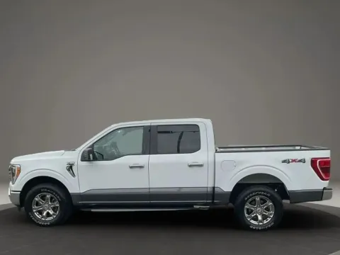 Photos of 2021 Ford F-150 SuperCrew Cab XLT Pickup 4D 5 1/2 ft for sale in Forest, VA at DNX Motors Forest