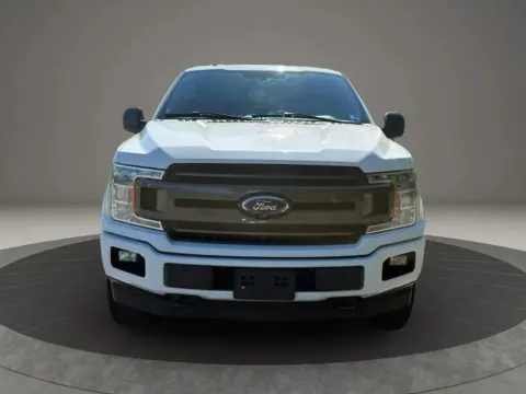 Photos of 2018 Ford F-150 SuperCrew Cab XLT Pickup 4D 5 1/2 ft for sale in Forest, VA at DNX Motors Forest