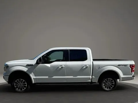 More photos of 2018 Ford F-150 SuperCrew Cab XLT Pickup 4D 5 1/2 ft at DNX Motors Forest, VA