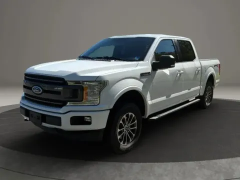 Another view of 2018 Ford F-150 SuperCrew Cab XLT Pickup 4D 5 1/2 ft for sale in Forest, VA at DNX Motors Forest
