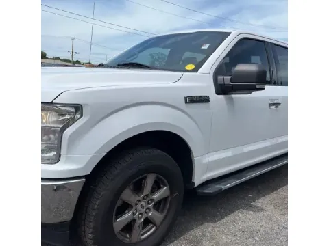 Photos of 2018 Ford F-150 SuperCrew Cab XLT Pickup 4D 6 1/2 ft for sale in Altavista, VA at DNX Motors Altavista