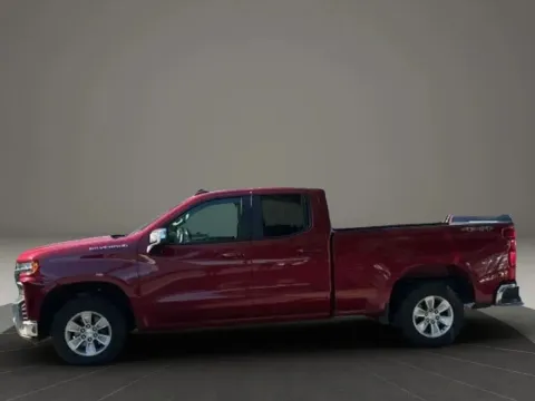 More photos of 2020 Chevrolet Silverado 1500 Double Cab LT Pickup 4D 6 1/2 ft at DNX Motors Forest, VA