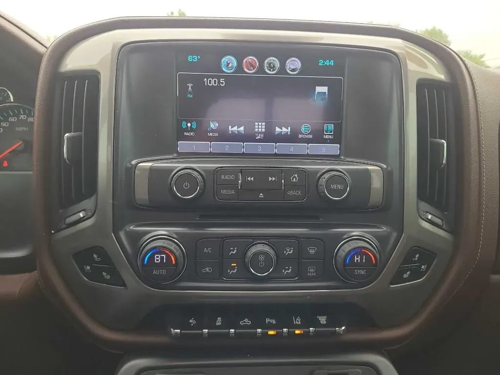2016 Chevrolet Silverado 2500HD High Country - Photo 22