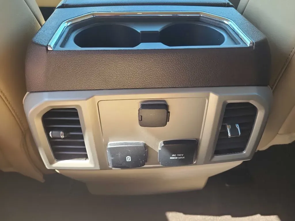 2020 Ford F-150 Lariat - Photo 15
