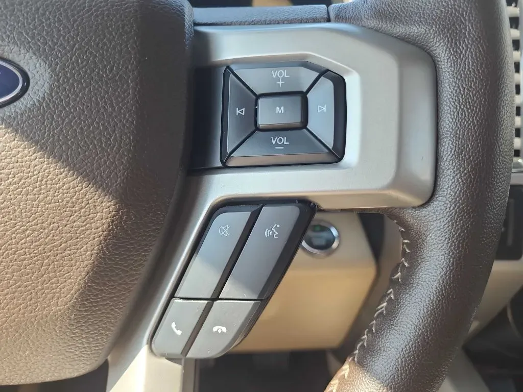 2020 Ford F-150 Lariat - Photo 21