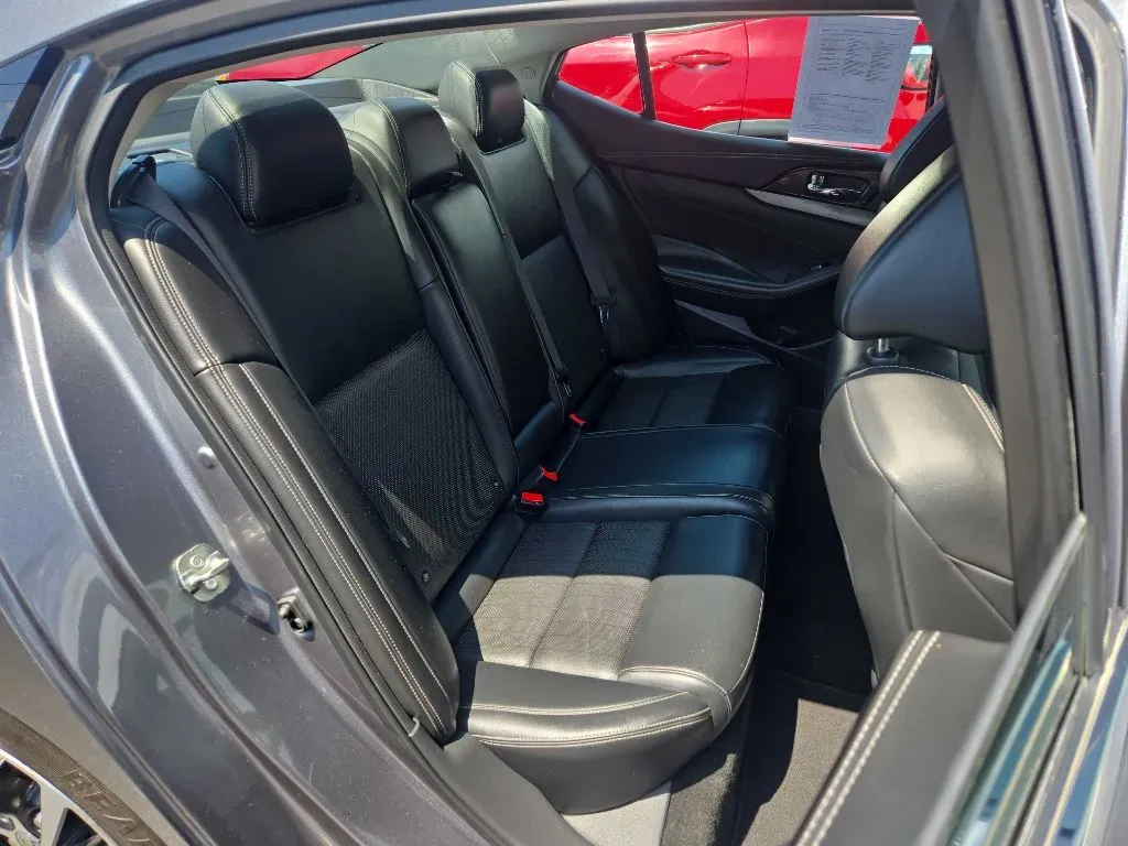 2018 Nissan Maxima SV - Photo 12