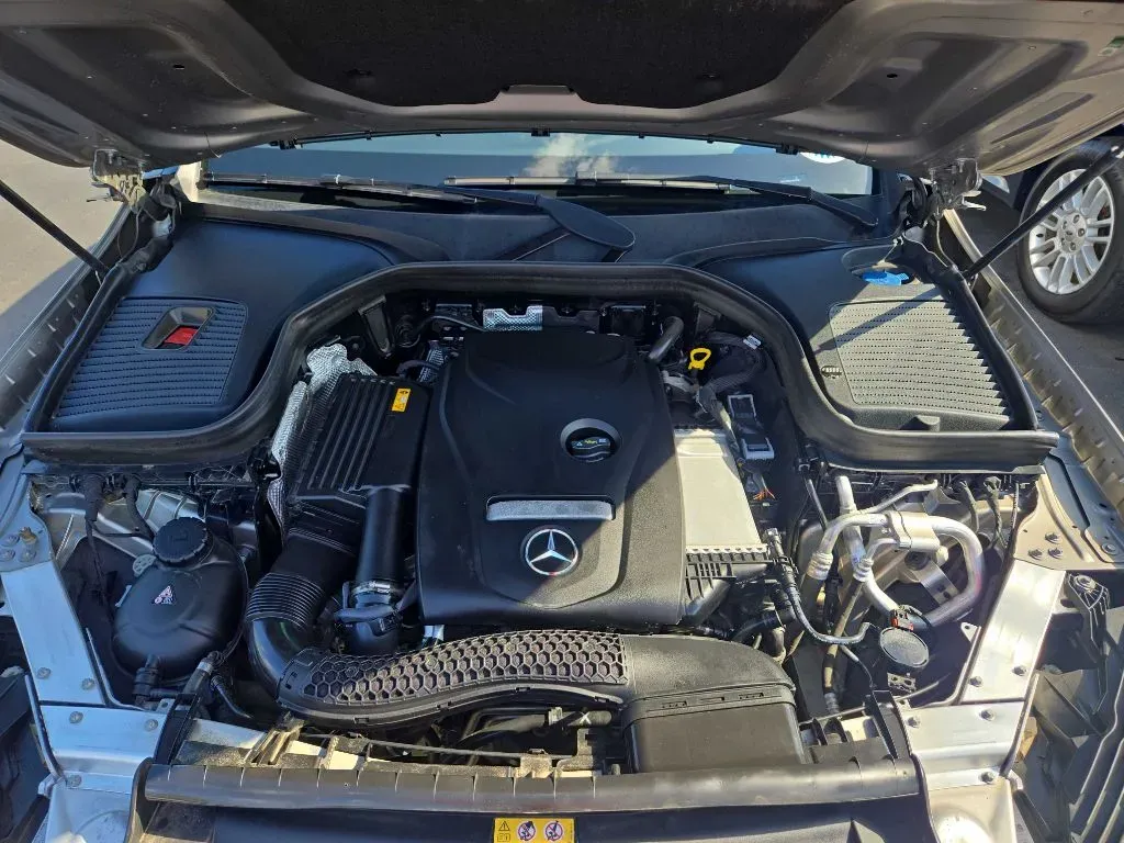 2019 Mercedes-Benz GLC GLC300 - Photo 39