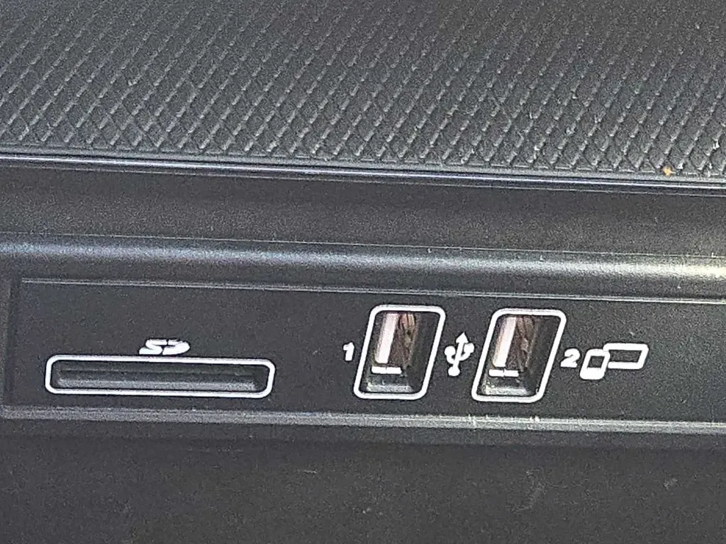 2019 Mercedes-Benz GLC GLC300 - Photo 25