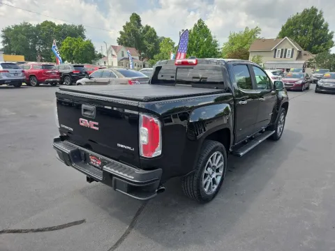 More photos of 2019 GMC CANYON DENALI at Fast Lane Autos, IN
