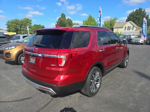 More photos of 2017 FORD EXPLORER PLATINUM at Fast Lane Autos, IN