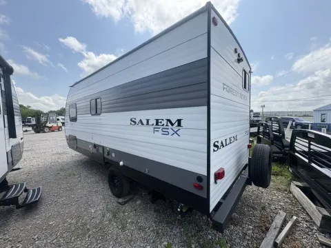 Another view of 2025 FOREST RIVER SALEM 174DBLE for sale in Richmond, KY at Central KY Truck and Trailer Sales