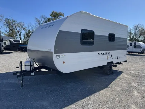 More photos of 2026 FOREST RIVER SALEM 164FBLE at Central KY Truck and Trailer Sales, KY