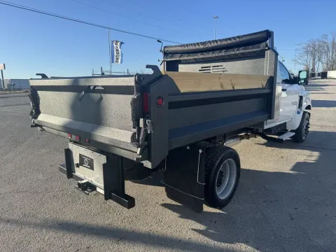 More photos of 2019 CHEVROLET SILVERADO MEDIU at Central KY Truck and Trailer Sales, KY
