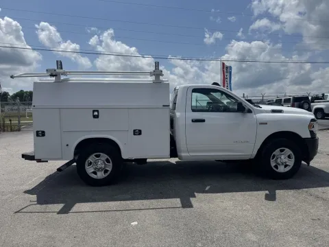 More photos of 2020 RAM 2500 TRADESMAN  DJ2L62 at Central KY Truck and Trailer Sales, KY