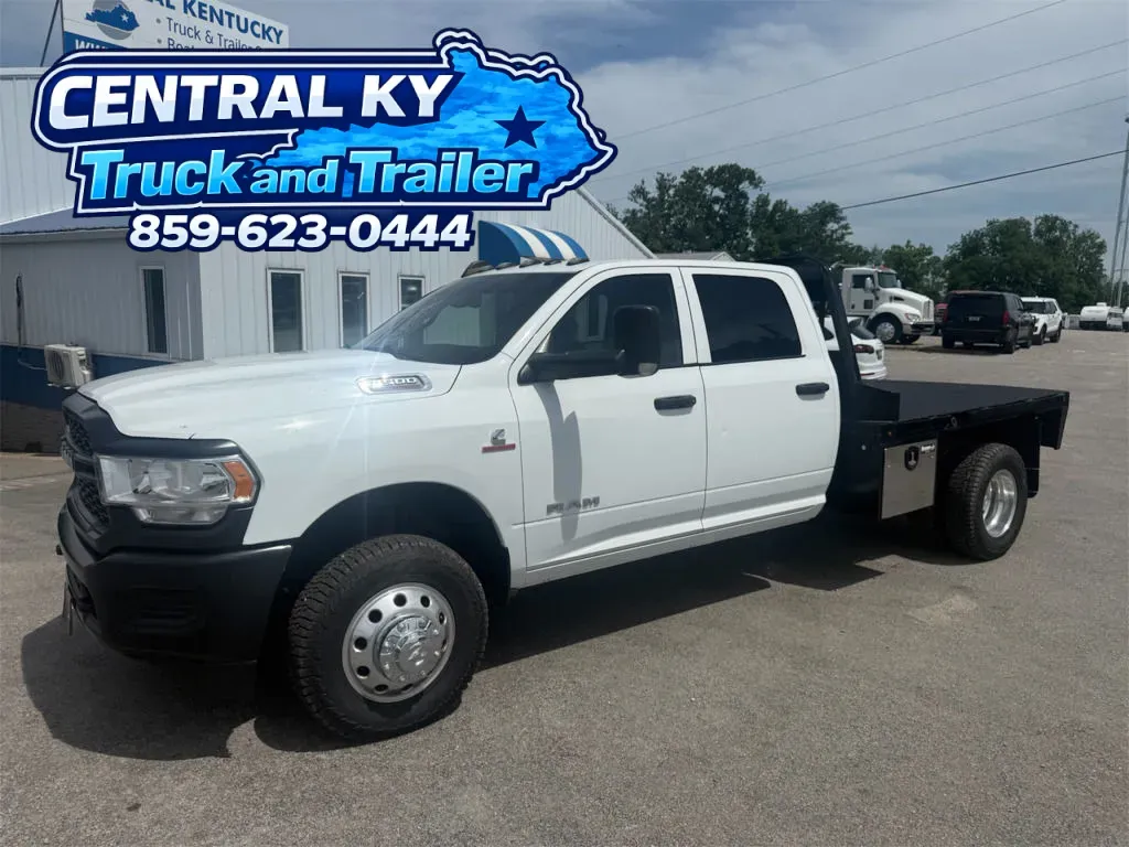 White 2022 RAM 3500 TRADESMAN D28L92 for sale in Richmond, KY