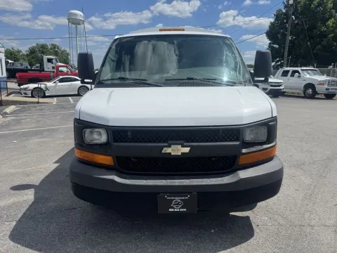 Another view of 2015 CHEVROLET EXPRESS G3500  CG33503 for sale in Richmond, KY at Central KY Truck and Trailer Sales