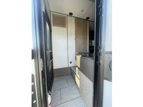Photos of 2022 Palomino HS 2912   2912 for sale in Richmond, KY at Central KY Truck and Trailer Sales
