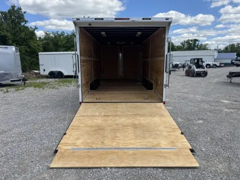 More photos of 2026 Homesteader Trailers Intrepid HD 820IH at Central KY Truck and Trailer Sales, KY