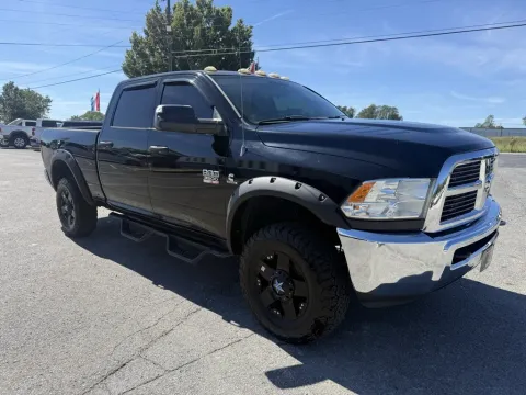More photos of 2012 Ram 3500 SLT CREW CAB 4X4 at Central KY Truck and Trailer Sales, KY