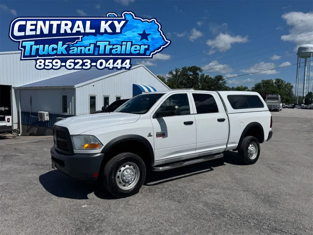 White 2012 Ram 2500 Crew Cab 4x4 ST DJ7L91 for sale in Richmond, KY