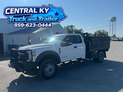 White 2018 Ford Chassis Cab F-450 XL SuperCab DRW for sale in Richmond, KY