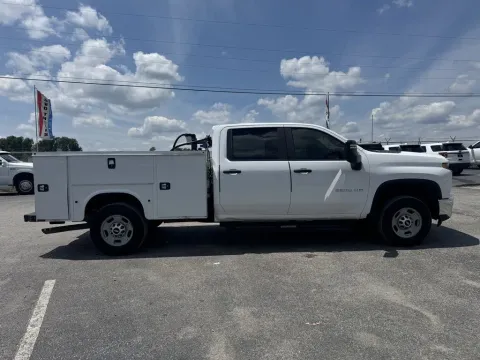 More photos of 2020 Chevrolet Silverado 2500HD Utility Work Truck  CK20943 at Central KY Truck and Trailer Sales, KY