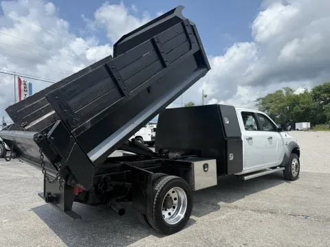 More photos of 2015 Ram 4500 SLT CREW CAB 4X4 at Central KY Truck and Trailer Sales, KY