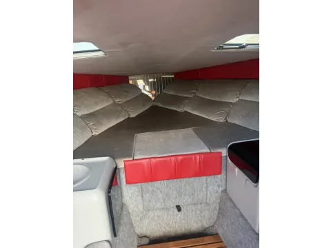 More photos of 1992 Mirage Power Boats 257 Trovare at Central KY Truck and Trailer Sales, KY