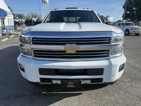 Another view of 2015 Chevrolet Silverado 3500HD High Country for sale in Richmond, KY at Central KY Truck and Trailer Sales