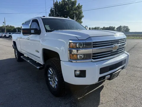 More photos of 2015 Chevrolet Silverado 3500HD High Country at Central KY Truck and Trailer Sales, KY