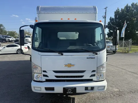 Another view of 2017 Chevrolet 3500 LCF BOX TRUCK for sale in Richmond, KY at Central KY Truck and Trailer Sales