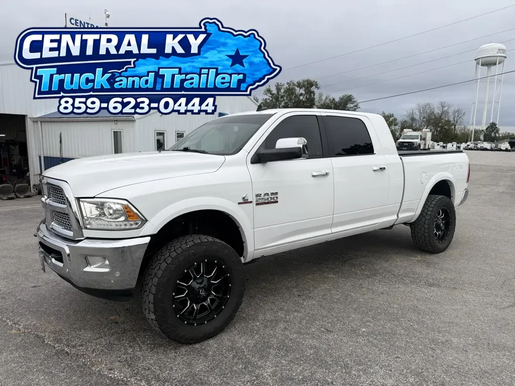White 2017 Ram MEGA CAB 2500 Laramie for sale in Richmond, KY