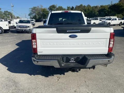 More photos of 2022 Ford F-250 Super Duty XLT at Central KY Truck and Trailer Sales, KY