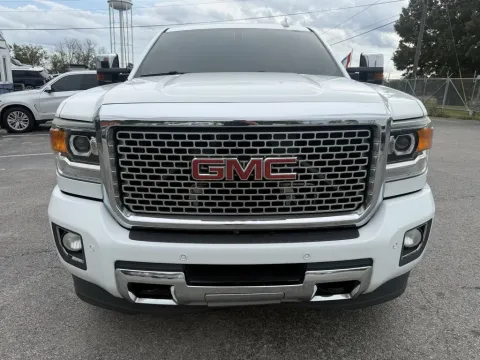 Another view of 2015 GMC Sierra 2500HD Denali for sale in Richmond, KY at Central KY Truck and Trailer Sales