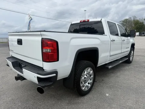 More photos of 2015 GMC Sierra 2500HD Denali at Central KY Truck and Trailer Sales, KY