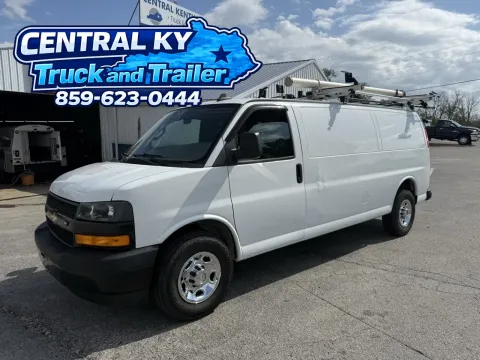 White 2021 Chevrolet Express Extended wheelbase 3500 for sale in Richmond, KY