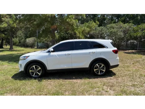 Photos of 2020 Kia Sorento LX for sale in Bradenton, FL at BLVD Auto Inc